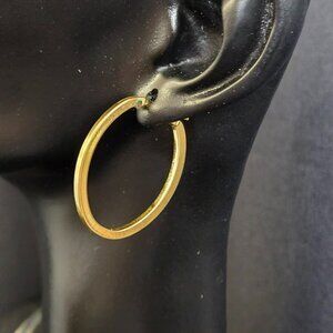 Vintage Gold Tone ET Oval Hoop Earrings Lightweight Fashion Jewelry